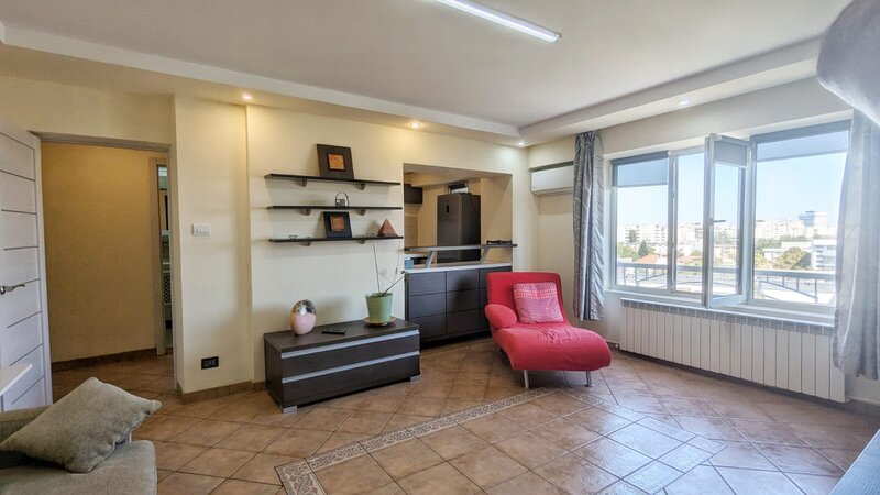 Alba Iulia, Burebista, Garsoniera 45mp, Renovata Total, Bloc Mixt 2003