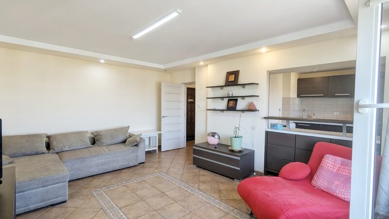 Alba Iulia, Burebista, Garsoniera 45mp, Renovata Total, Bloc Mixt 2003